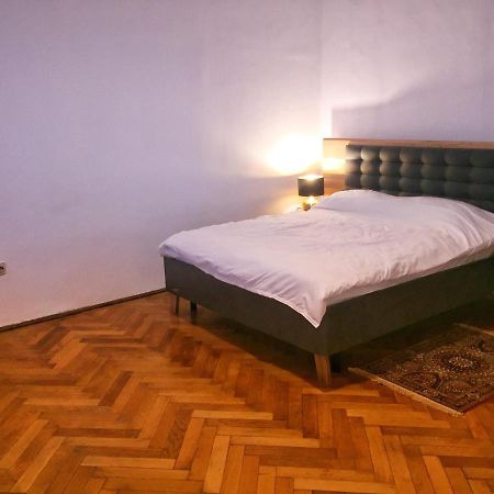 Piata Sfatului Residence Braşov Extérieur photo